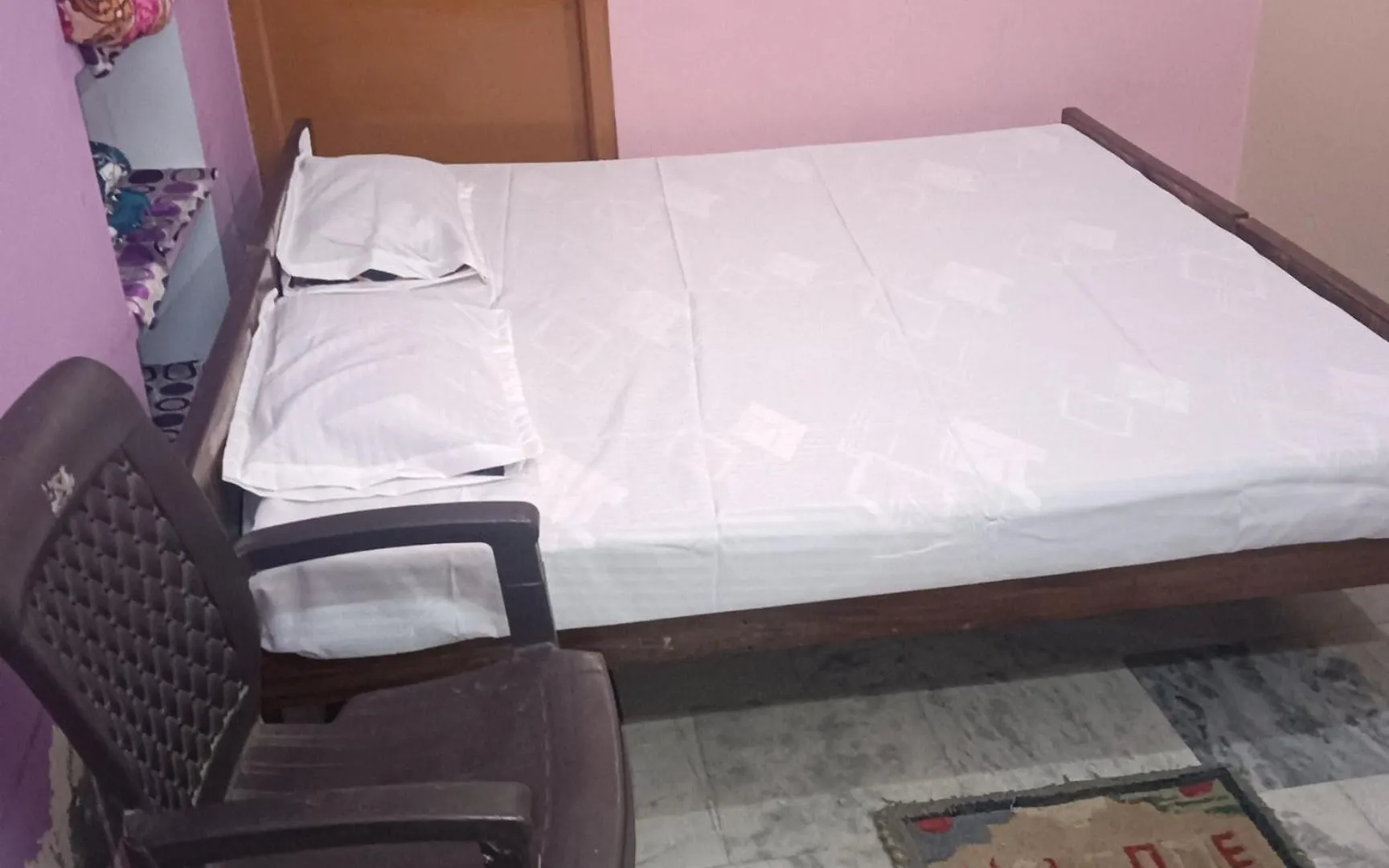 Topper Home Stay Varanasi